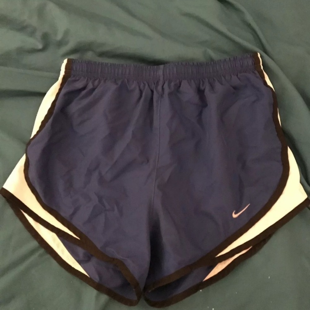 Women’s small Nike shorts
